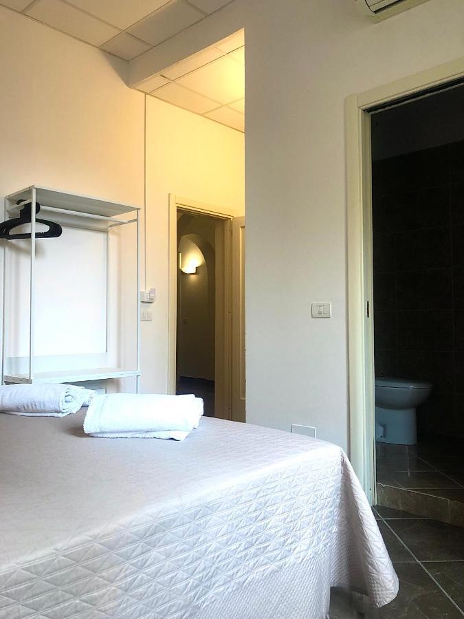פירנצה Hotel Nazionale מראה חיצוני תמונה