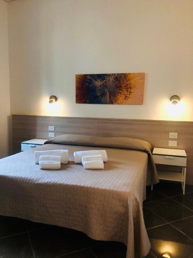 פירנצה Hotel Nazionale מראה חיצוני תמונה