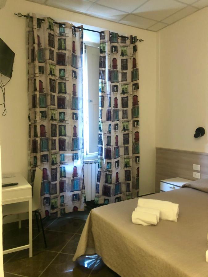 פירנצה Hotel Nazionale מראה חיצוני תמונה